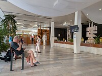 Geef toe "water drinken"als activiteit is een beetje vreemd.