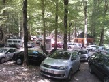 Camping overgenomen door dorpsbewoners.....