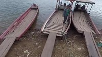 Munlapamok - Don Khone Ferry