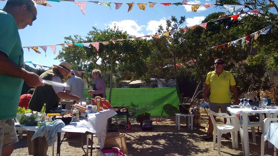 BBQ party op camping