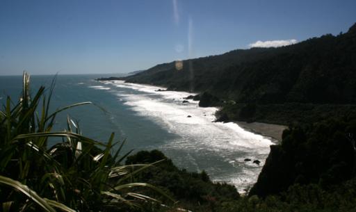 Op de route tussen Westport en Greymouth in