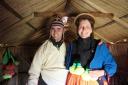 Wij met traditionele Uros kleding aan