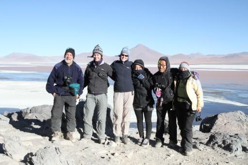 Groepsfoto bij Laguna Colorada