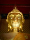 Grootste indoor zittende Buddha...