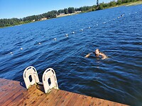 Zwemmen in Brennan Lake