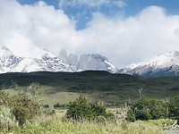 De drie torens ( de Torres) van ver