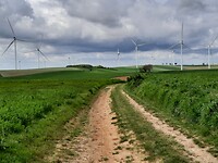 Donkere wolken, meer dreiging dan nattigheid gelukkig.