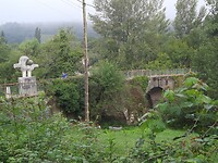 Mooie oude brug onderweg.