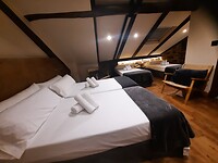 Ons 5***** hostel a € 20.00 p.p
