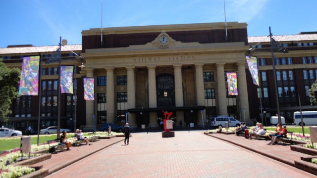 Treinstation 3