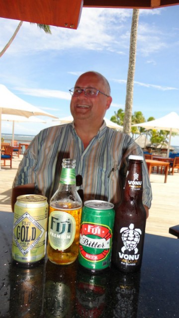 Me and my friends saying goodbye of Fiji.