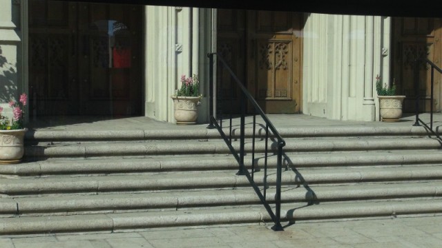 De kerk ingang die gebruikt is in de sister act films met Whoopi Goldberg