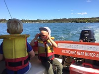 Bootje varen in Mallacoota