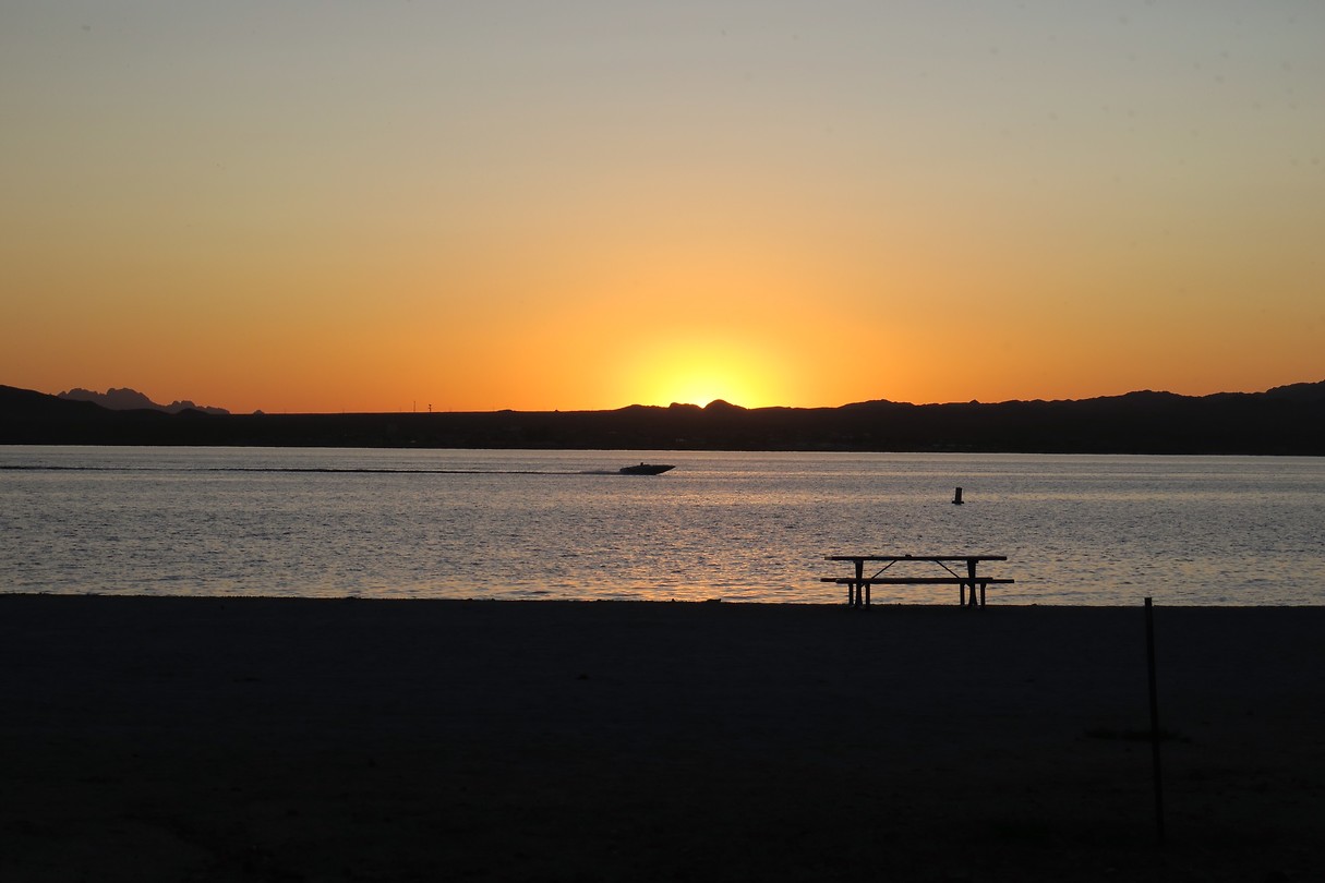 Onder gaande zon Colorado rivier