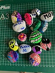 Happy stones, die reizen met ons mee, en laten we hier en daar los