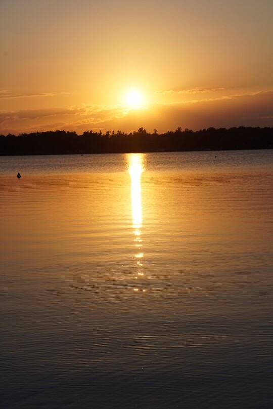 Het meer op de camping