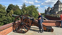Ook moest het klooster verdedigd worden