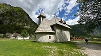 Kerkje Theth