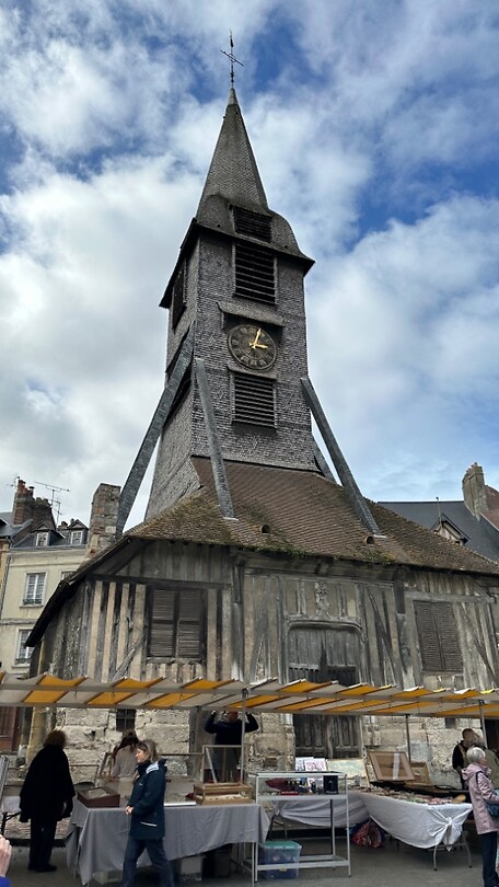 De toren van de St   Catherine