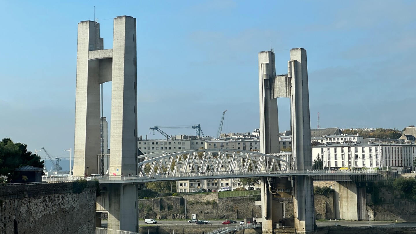 De ophaalbrug