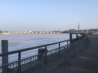 Zitplek aan het water met mooi uitzicht