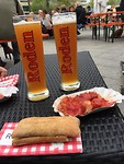 Curry Wurst met Bier