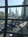 Uitzicht vanuit de hal van de metro in Dubai.