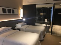 Onze “bescheiden” hotelkamer 😉