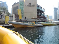 Opstappen op de Yellow Boat