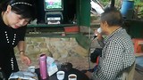 thee, koekjes en....karaoke