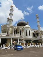 De Ahmadiyya Anjuman Isha’at Islam moskee. Centrum Paramaribo.