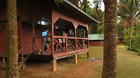 Terras van ons hutje in Jungle Resort Pingpé