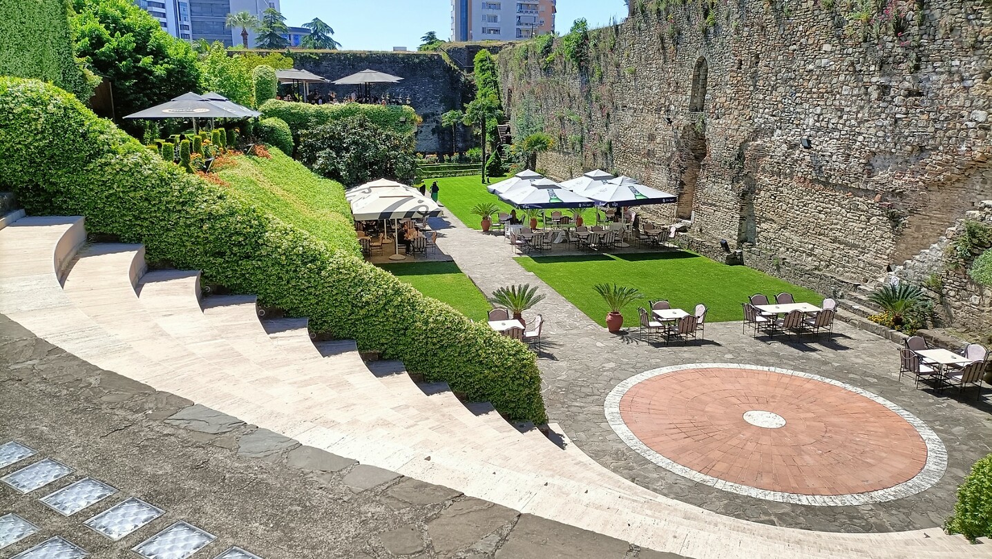 Elbasan, amfitheater