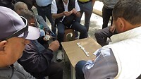 Mannen en domino!