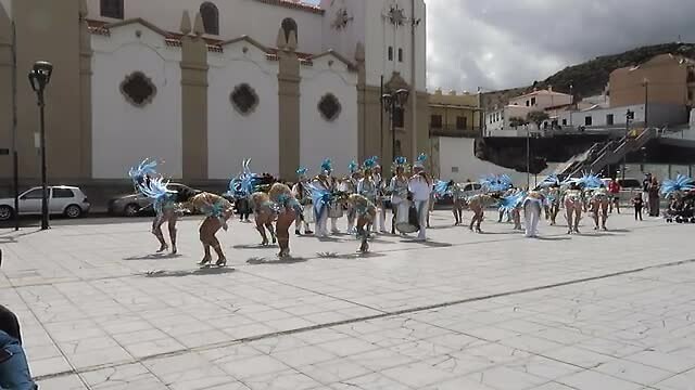 Dansers en muzikanten in Candelaria