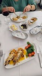 Lekker uit eten in visrestaurantje aan de kust