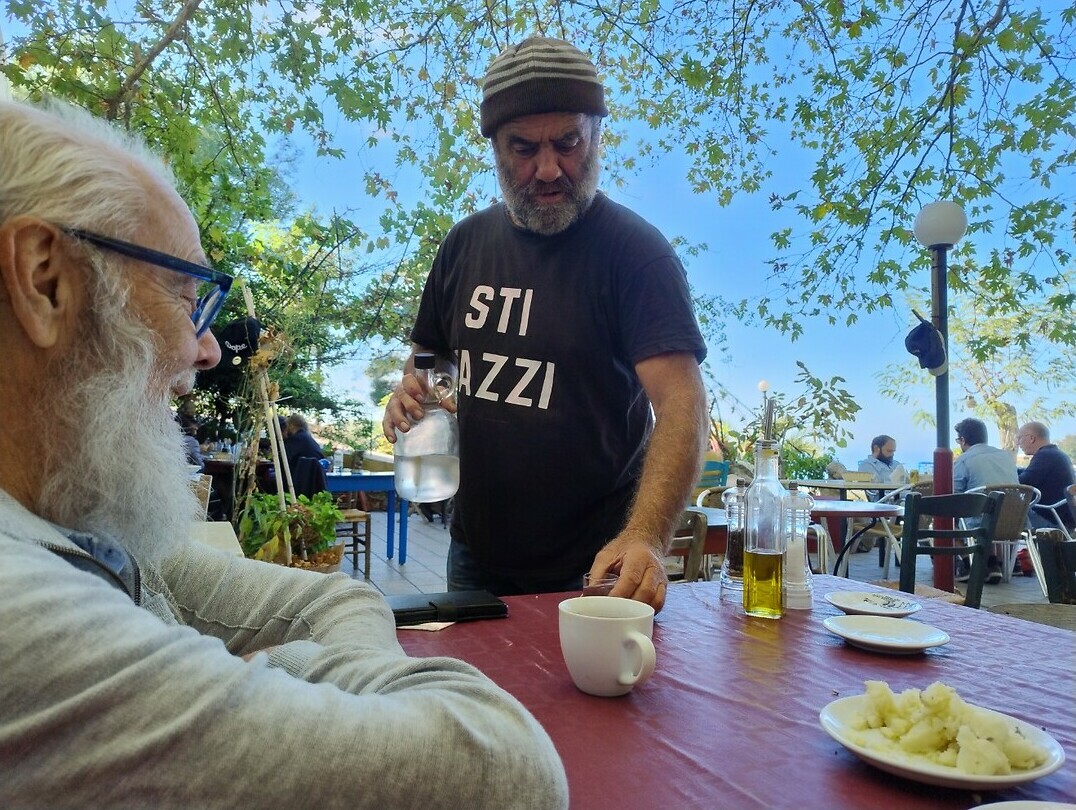 Georgos en een dreupelke