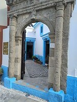 Blauw en wit in Kostinou