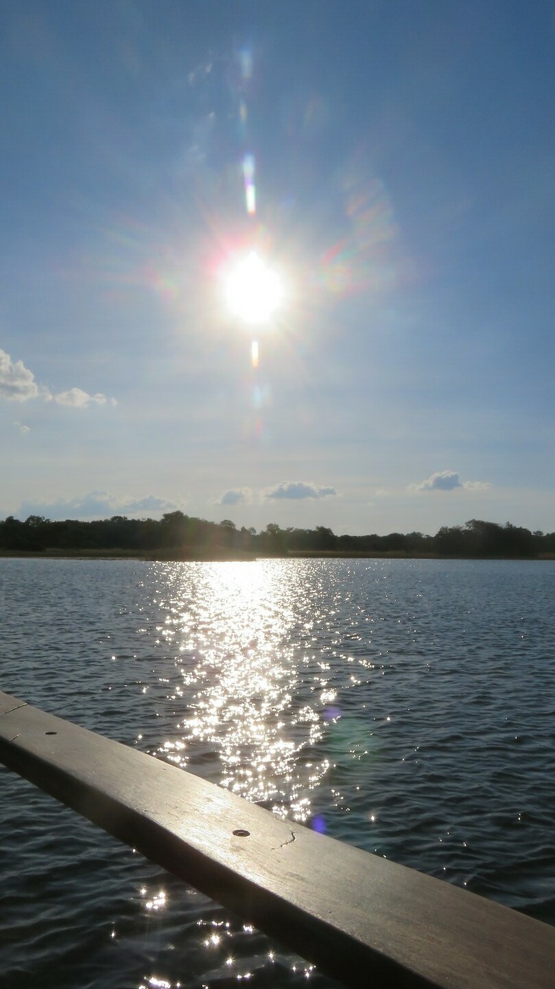Sunset op het meer nabij Chaminunka