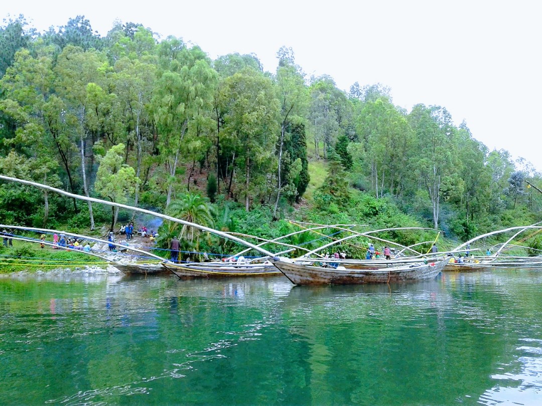 Vissersplaats in kibuye Foto Huvaere bernardine’s reisblog