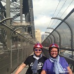 Fietstocht Sydney, op de Harbour bridge (en ja, dat is hoog!)