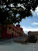 León