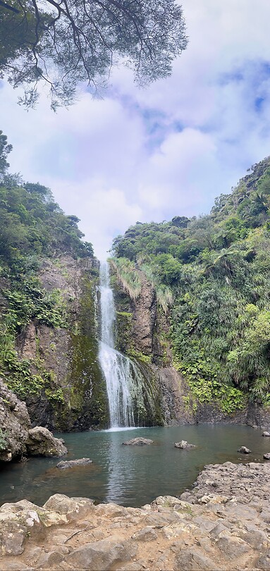 Kitekite Falls