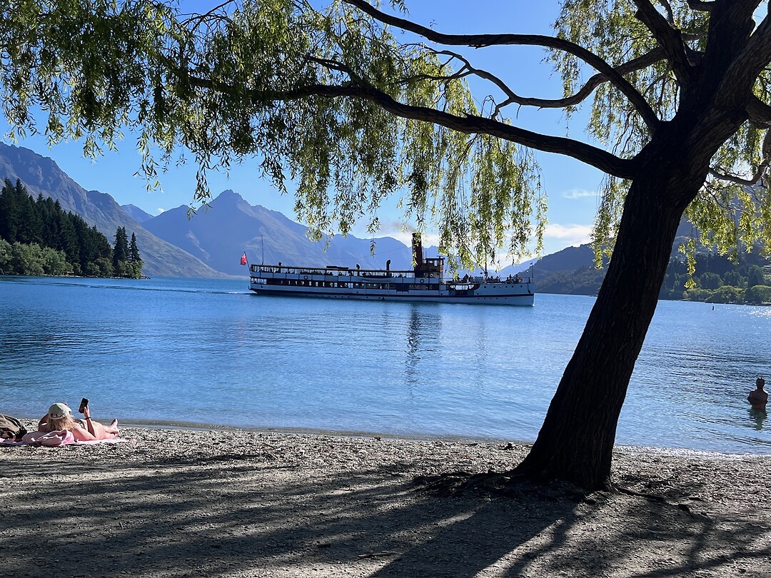 Queenstown steamer