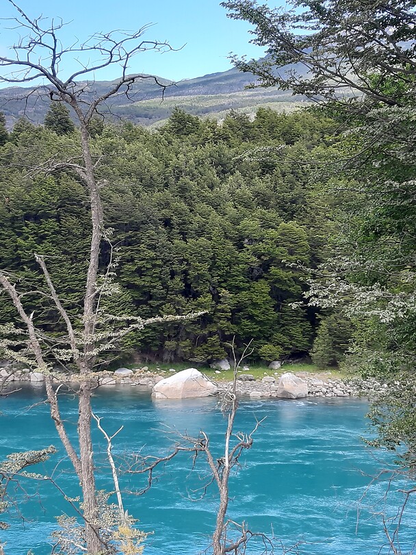 Blauwe rivier ( rio Baker)
