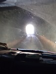 Door de tunnel