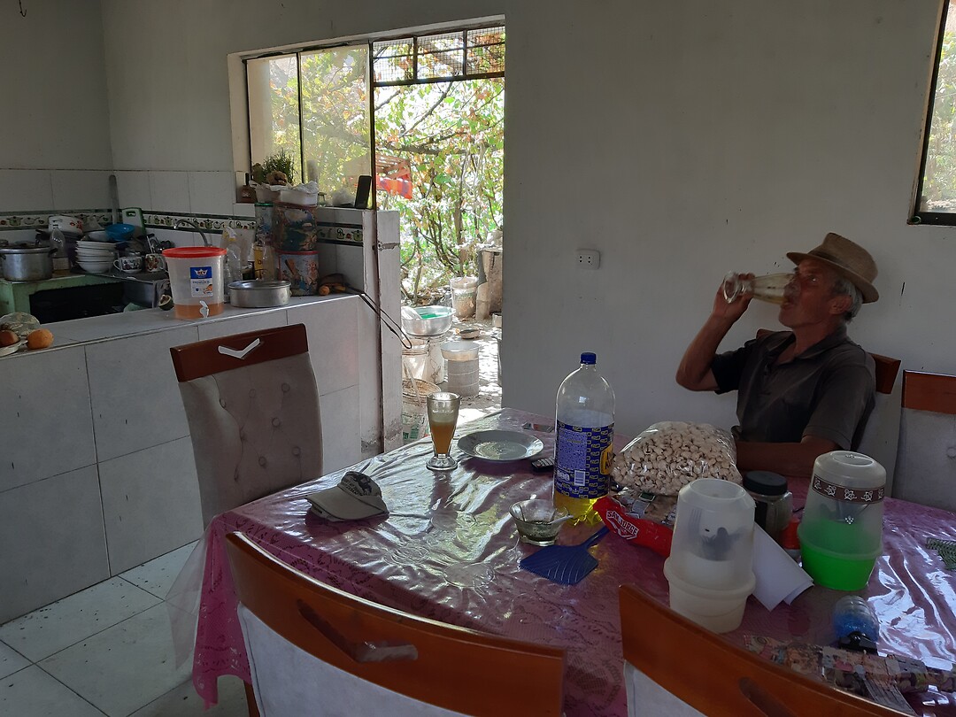 Aan de lunch bij Janet