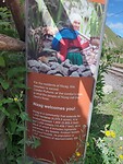 Info paneel bij het station in Nizag