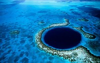 great-blue-hole-belize