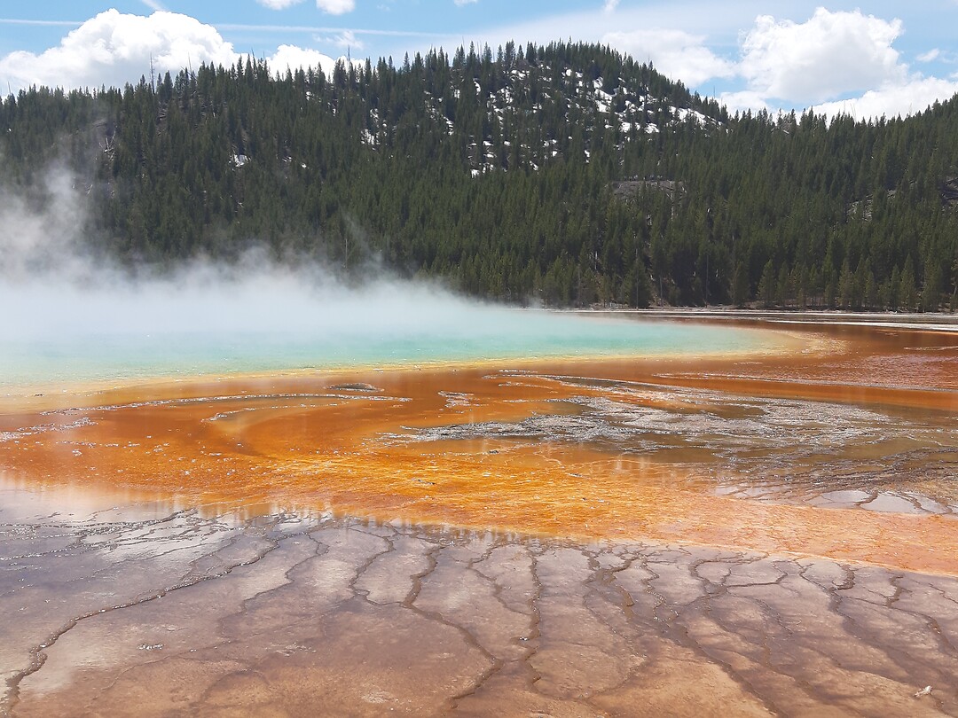 Grand Prismatic spring